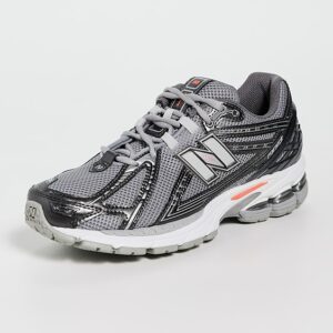 New Balance 1906R Sneakers