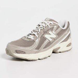 New Balance 740 Sneakers