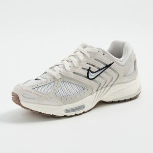 Nike Air Pegasus 2005 Sneakers