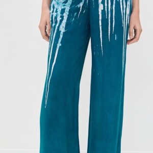 Busayo Ajadi Bottoms