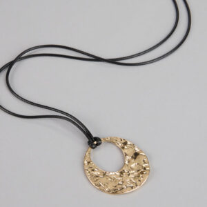 Windsor Artsy Chic Statement Pendant Necklace Artsy Chic Statement Pendant Necklace