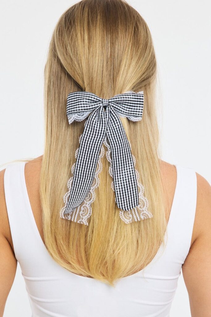 Ally Fashion Black Check-Print Hair Bow – Women's Fashion Accessory Black Check Print Hair Bow