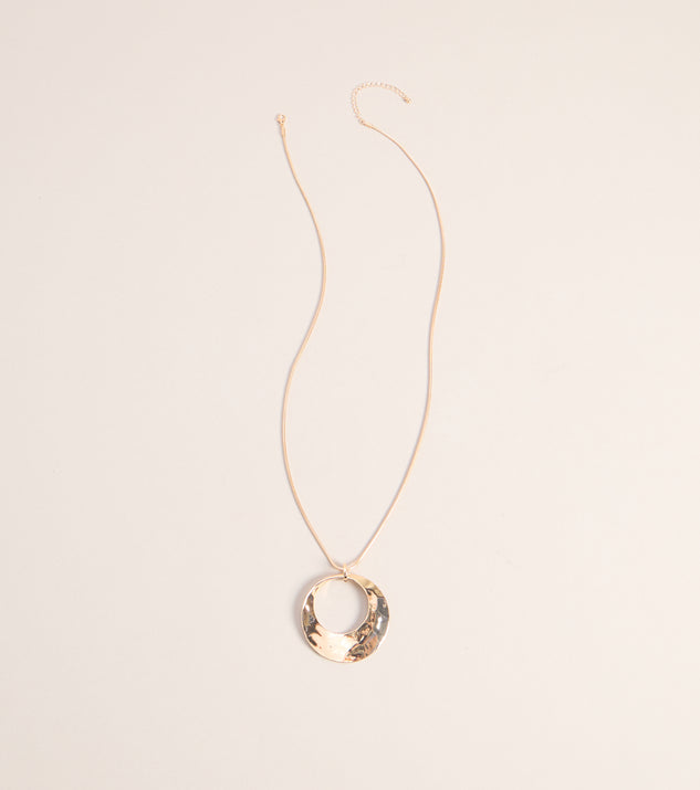 Windsor Circle Back Pendant Necklace