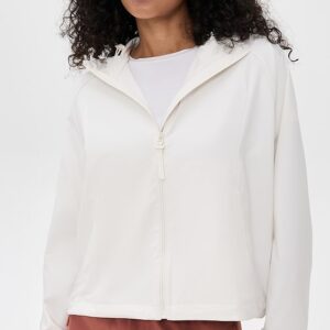 Beyond Yoga Cross Country Packable Jacket
