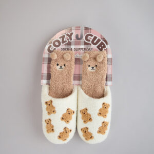 Windsor Cuddle Club Teddy Bear Slipper And Socks Set Cuddle Club Teddy Bear Slipper And Socks Set