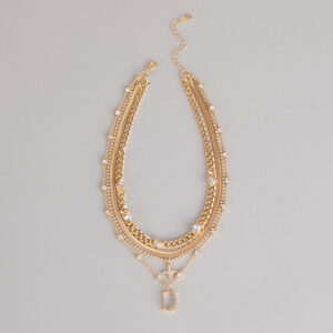Windsor Effortlessly Bold Layered Rhinestone Chain Necklace Effortlessly Bold Layered Rhinestone Chain Necklace