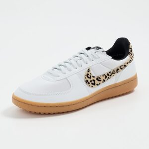 Field General Sneakers