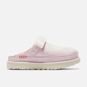 UGG Goldenstar Love Clog '26