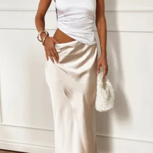 BB Exclusive Gracie White Contrast Satin Maxi Dress Gracie White Contrast Satin Maxi Dress