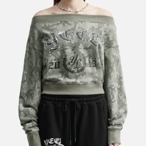 YEEL Graphic Off-shoulder Cropped Top Camo Graphic Off-shoulder Cropped Top Camo