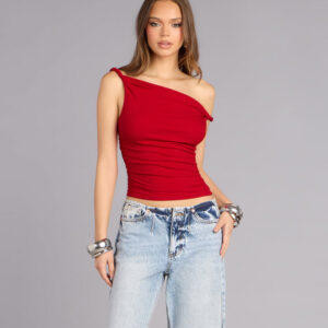 Instantly Styled Twisted One-Shoulder Top