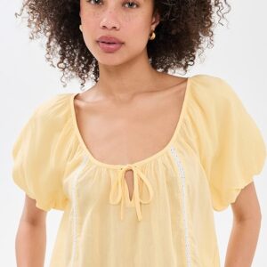 Maura Lace Trim Top