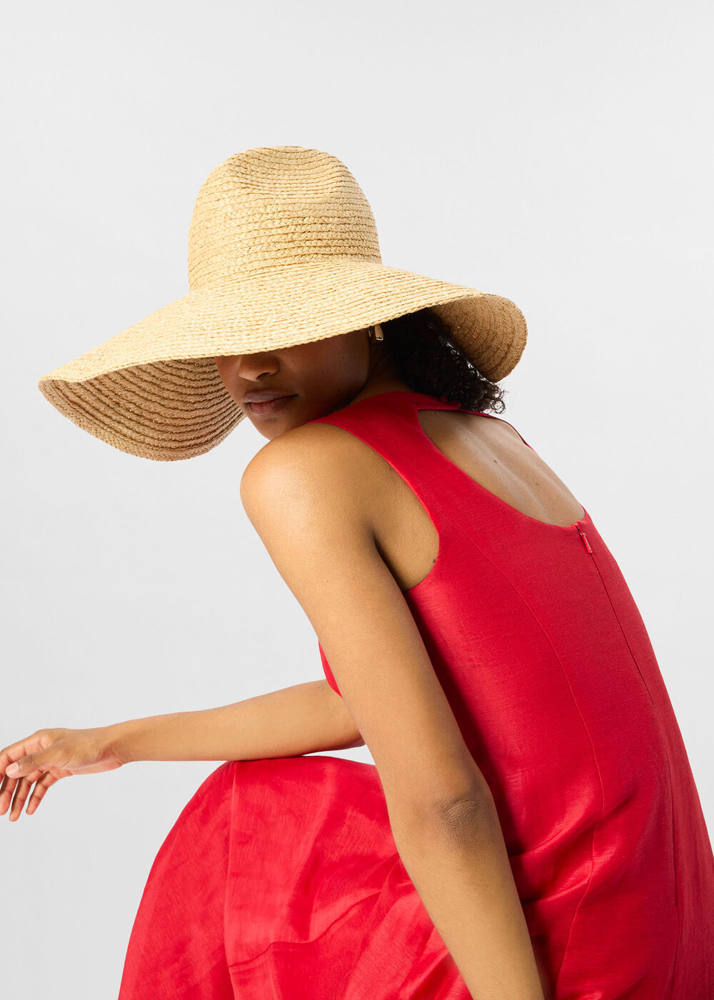 Neutral Oversized Straw Hat - Image 2