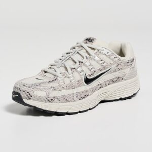 Nike P-6000 SE Sneakers P-6000 SE Sneakers