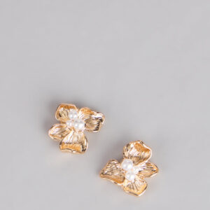 Windsor Petal Crush Pearl Flower Stud Earrings Petal Crush Pearl Flower Stud Earrings