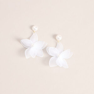 Windsor Pretty As A Petal Earrings Pretty As A Petal Earrings
