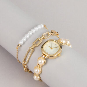 Pretty Busy Watch And Bracelet Set