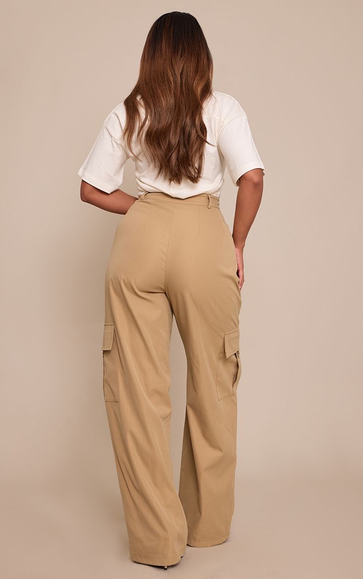 PrettyLittleThing Shape Stone Buckle Cargo Wide Leg Trousers - Image 3