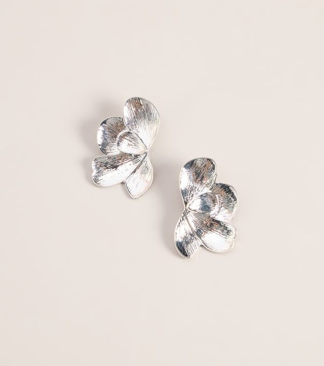 Windsor Sculpted Bloom Flower Stud Earrings