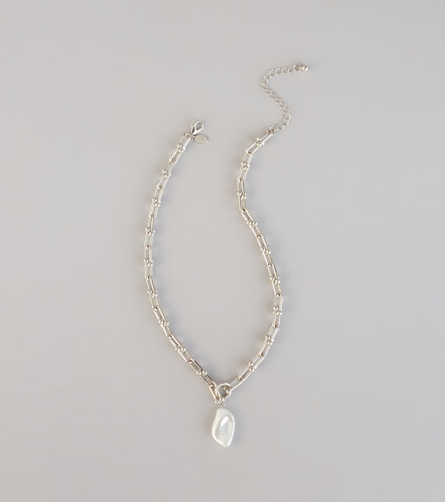 Windsor Soft Glam Statement Pearl Charm Chain Necklace