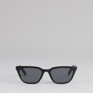 Windsor Street Sleek Sunglasses