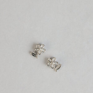 Windsor Sweet Bloom Cubic Zirconia Flower Stud Earrings Sweet Bloom Cubic Zirconia Flower Stud Earrings