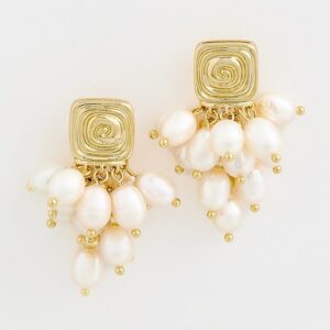 The Seychelles Pearl Statement Studs