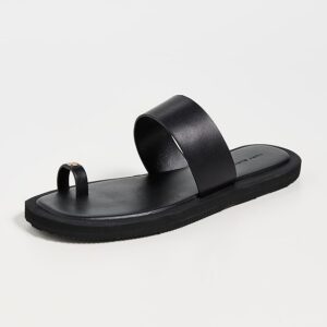 Toe Ring Flip Flops