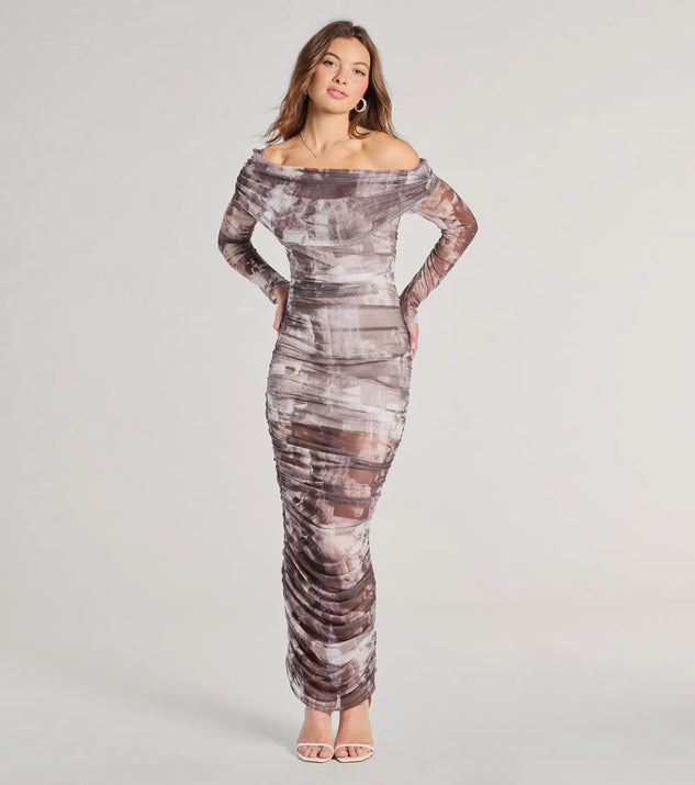Windsor Uptown Doll Off-The-Shoulder Abstract Maxi Dress
