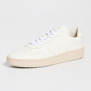 Veja V-90 Sneakers V-90 Sneakers