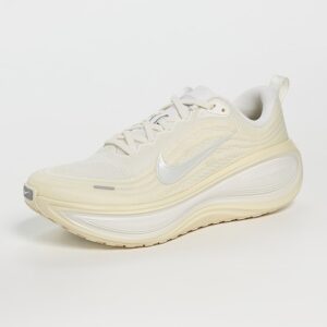 Nike Vomero Plus Sneakers Vomero Plus Sneakers