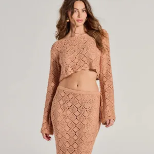 Windsor Weekend Mood Crochet Cropped Sweater Weekend Mood Crochet Cropped Sweater