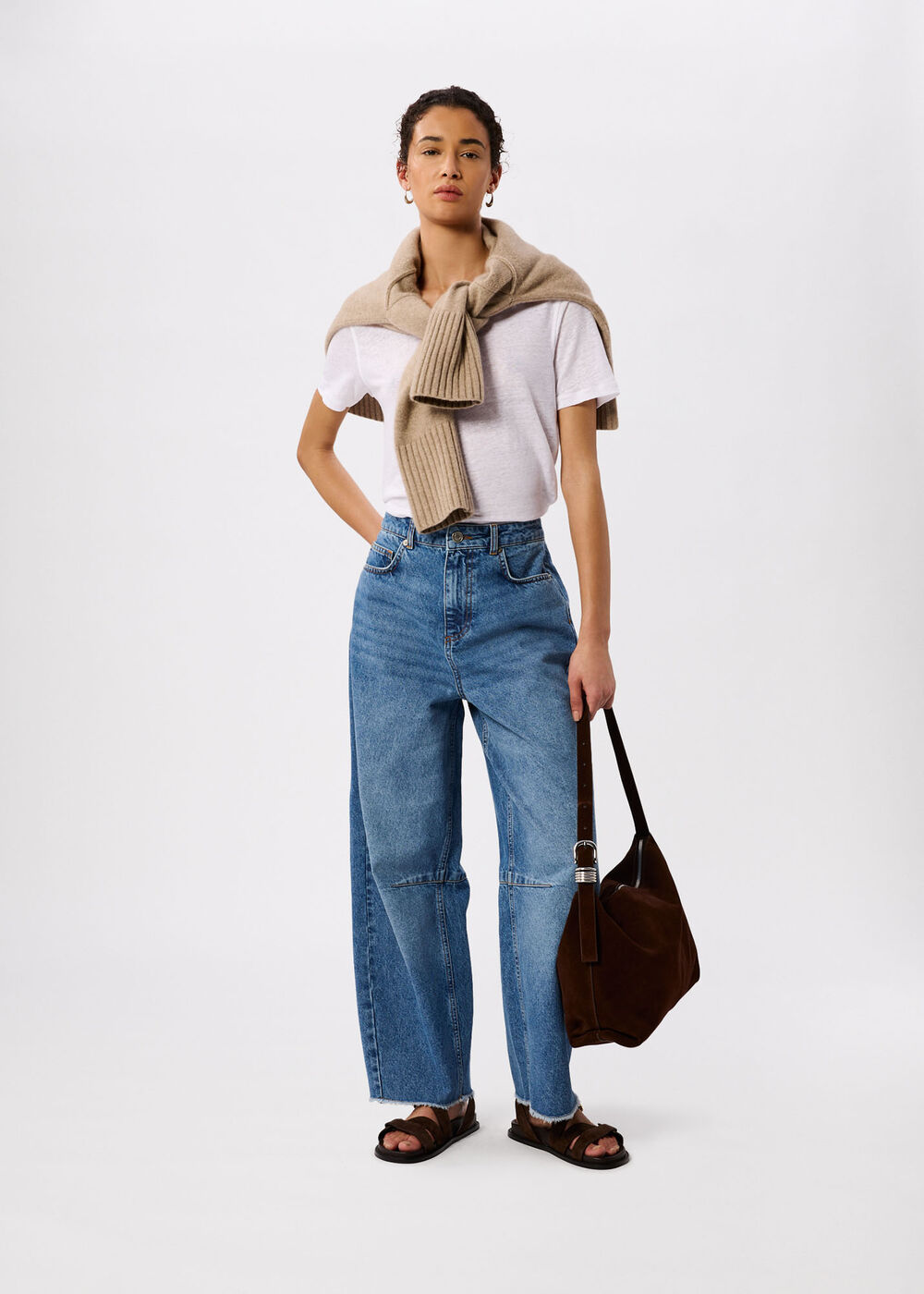 White Linen V Neck T-Shirt - Image 2