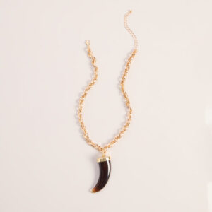 Wild Charm Tooth Pendant Necklace