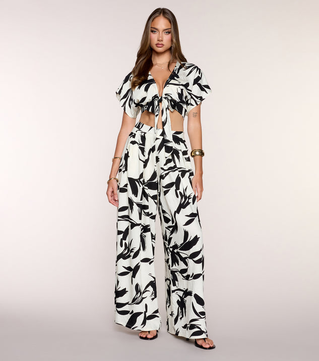 Windsor Breezy Vibe Tropical Print Tie-Front Top - Image 2