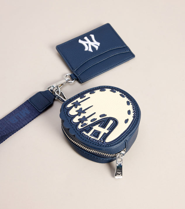 Windsor City Chic NY Yankees Wristlet Wallet - Image 2