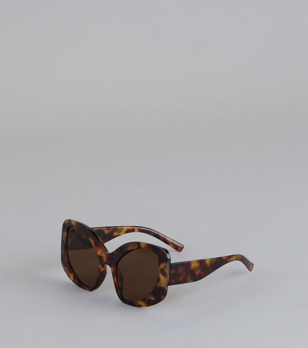 Windsor City Walk Tortoise Oversized Sunglasses - Image 3