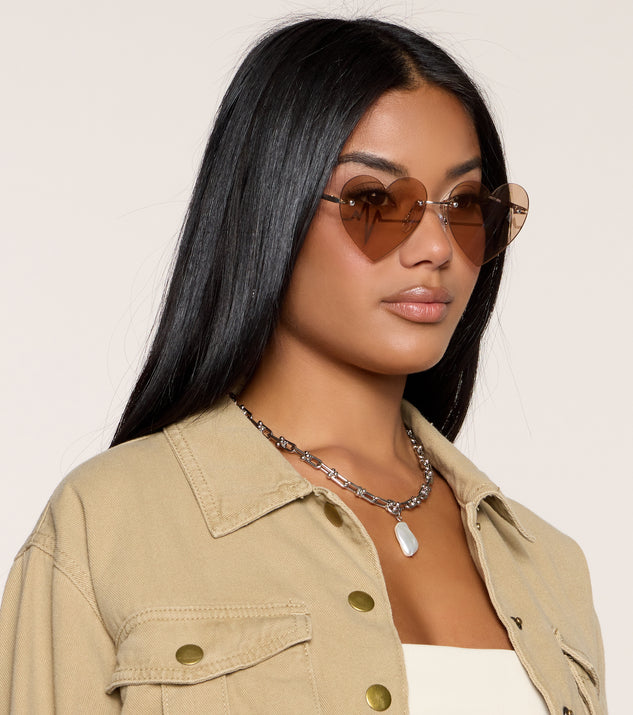 Windsor Crush Mode Heart Sunglasses - Image 2