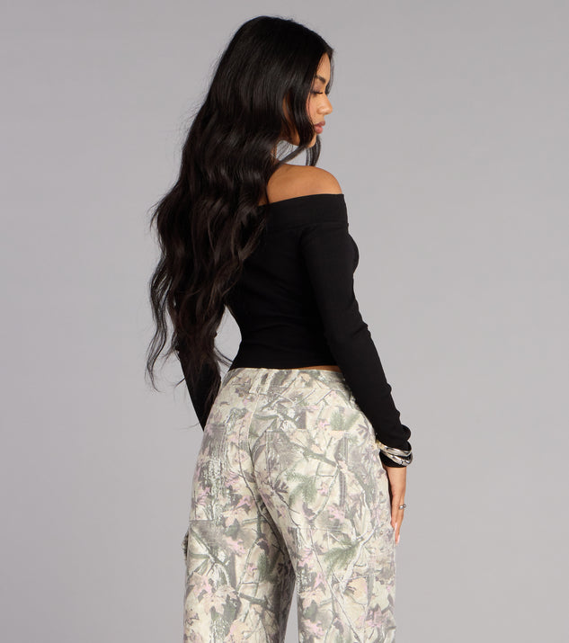 Windsor Effortless Chic Off-The-Shoulder Top - Image 2