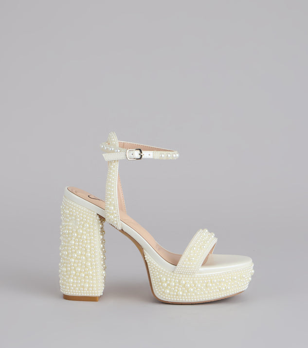 Windsor Here Comes The Glow Pearl Heels - Image 2