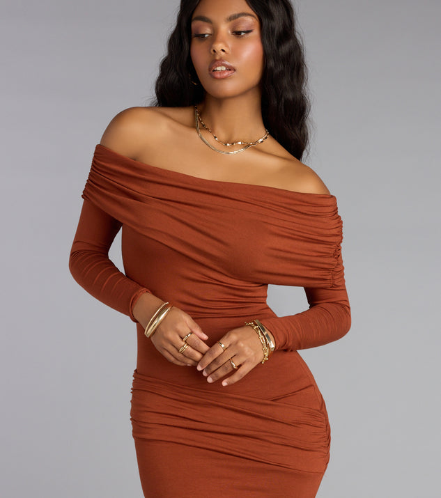 Windsor Off-The-Shoulder Moments Slit Maxi Dress - Image 3