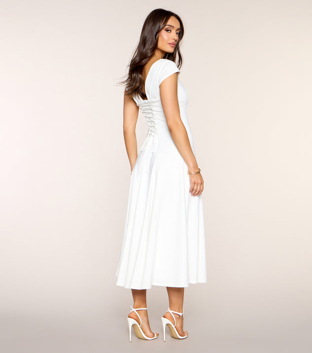 Windsor Pretty And Polished Lace-Up A-Line Midi Dress - Image 3
