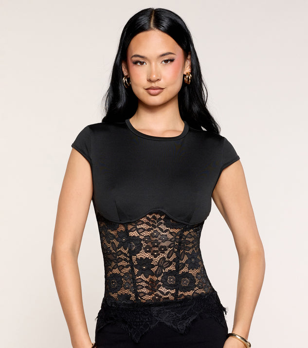 Windsor Sheer Detail Floral Lace Short Sleeve Tee - Image 3