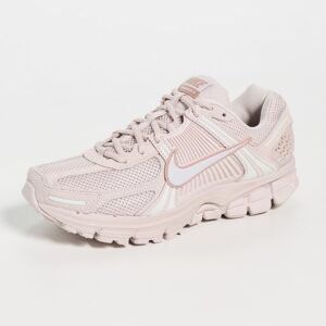 Nike Zoom Vomero 5 Sneakers